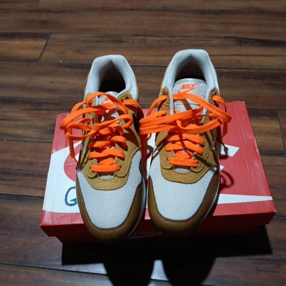 BRAND NEW BROWN & TAN NIKE AIR MAX 1 - Picture 2 of 6